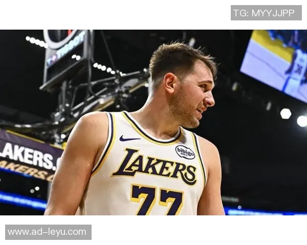 东契奇连续六场得分30湖人传奇第六人并肩詹姆斯科比奥尼尔等巨星