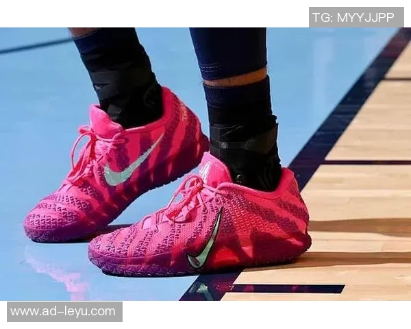 戈登今日穿搭JOKER1PE球鞋个人Logo设计引发球迷热议