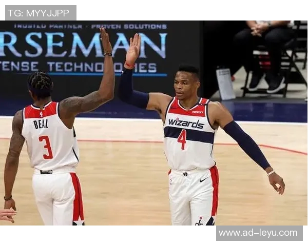 布克：回馈中国篮球迷的热情与尊重是我们的责任与荣幸